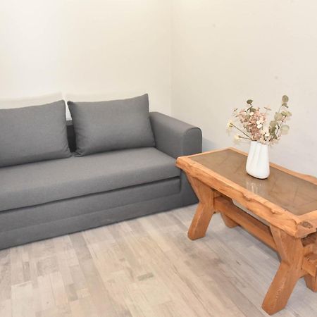 F K Apartments Artemida  Dış mekan fotoğraf