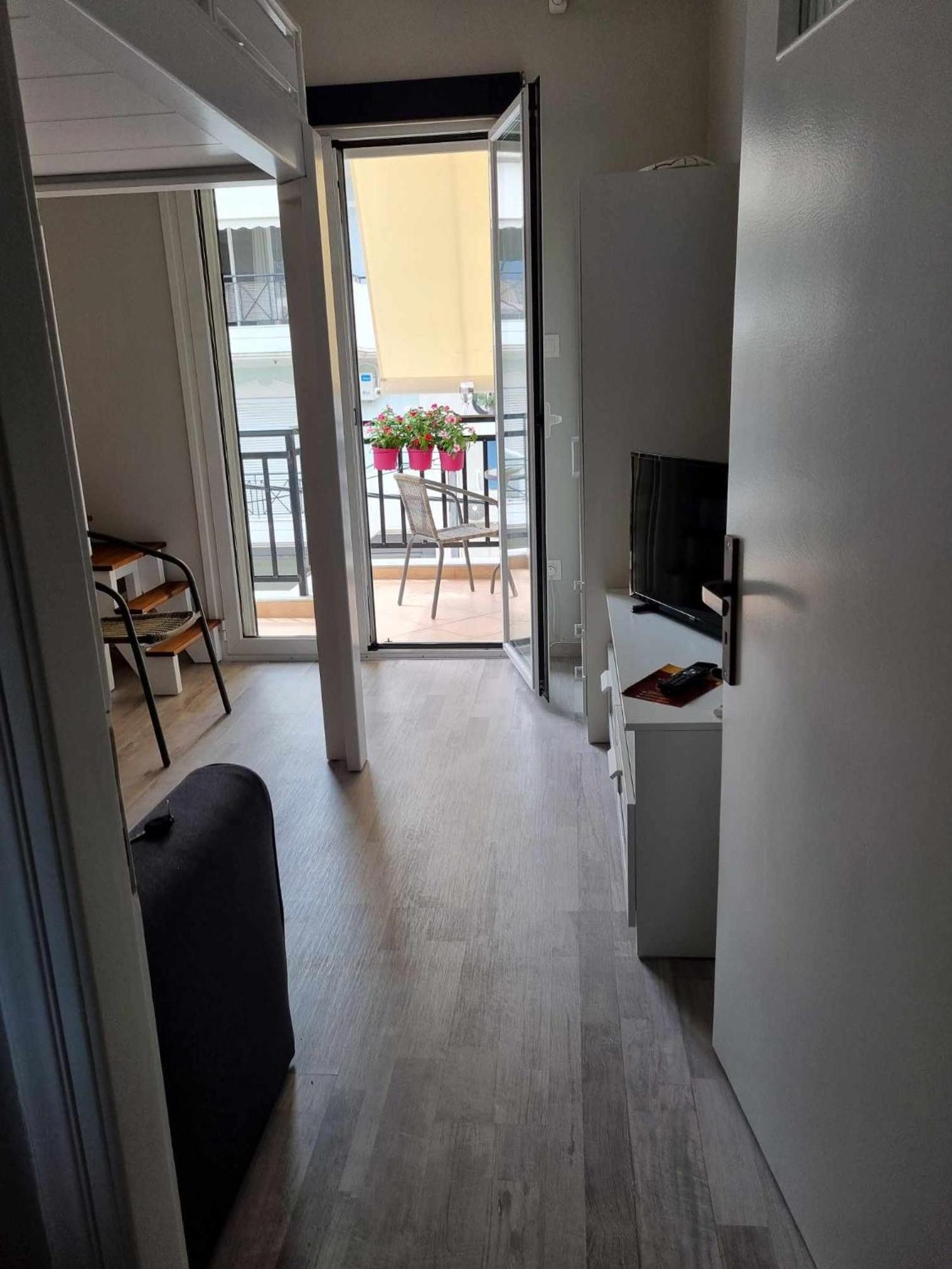 F K Apartments Artemida  Dış mekan fotoğraf
